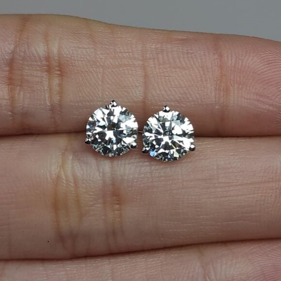14Kt Gold 3 Prong Martini 2Ct Lab Grown Diamond Stud Earrings - Picture 1 of 4